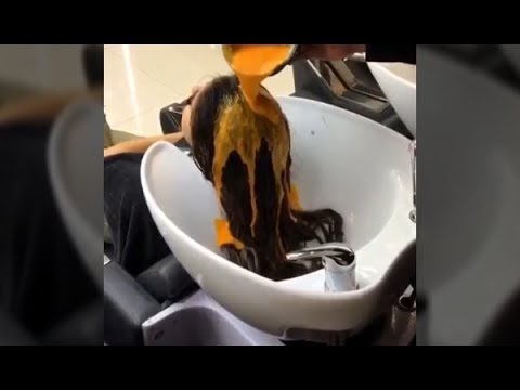 بنت غيرت لون شعرها بطريقة حديثة شاهد كيف اصبح